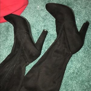 Thigh high suede boots Size 8.5